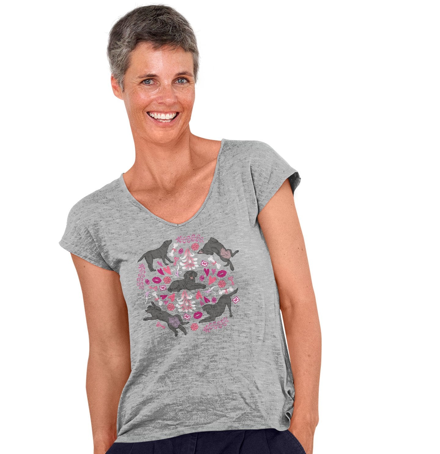 Black Labrador Pink Fleur Pattern - Women's V-Neck T-Shirt