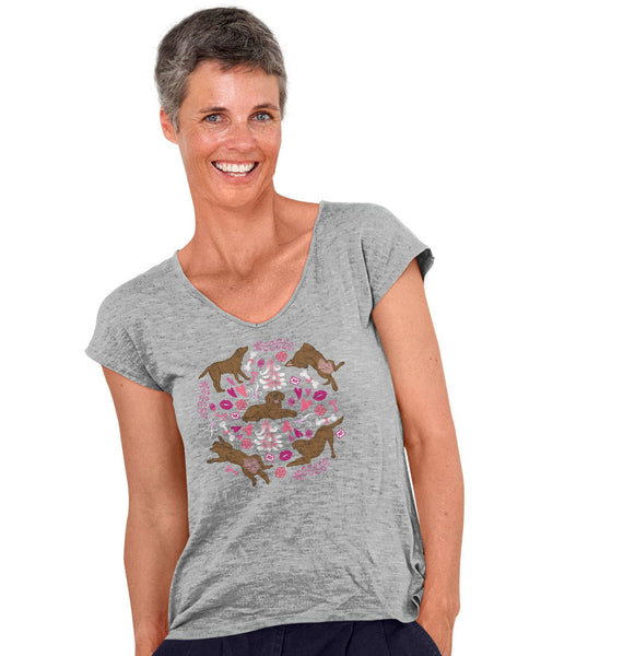 Chocolate Labrador Pink Fleur Pattern - Women's V-Neck T-Shirt