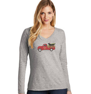 Labrador Christmas Tree Truck Women's V-Neck Long Sleeve Shirt