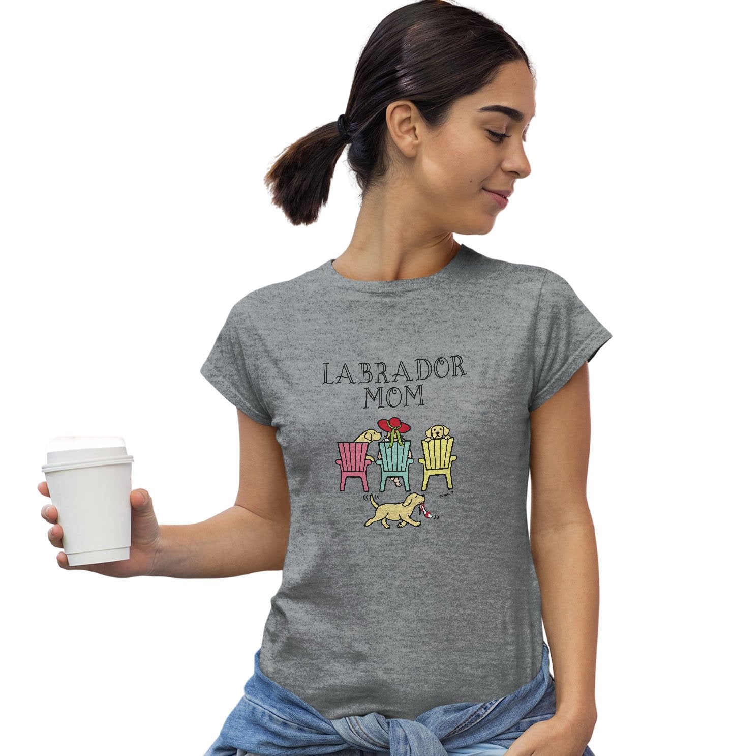 Yellow Labrador Dog Mom - Deck Chairs Design - Women's Fitted T-Shirt