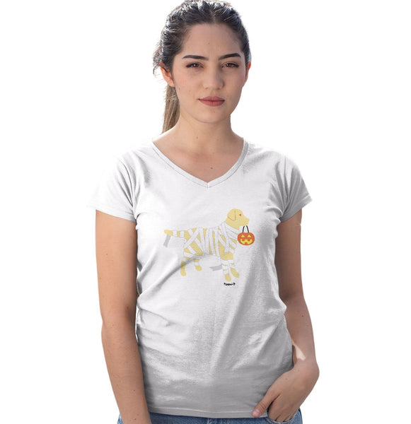 Yellow Lab Mummy Trick or Treater - Halloween - Women's V-Neck T-Shirt
